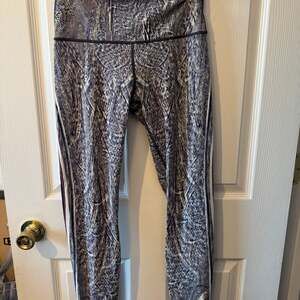 Lululemon Wunder Under High-Rise Tight Nulux Polychromatic Black Leggings Size 8